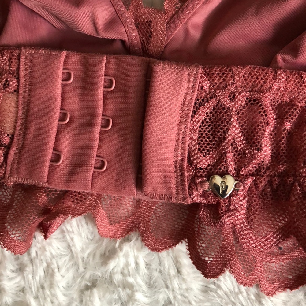 PINK halter bralette 🌷 - Picture 6 of 7